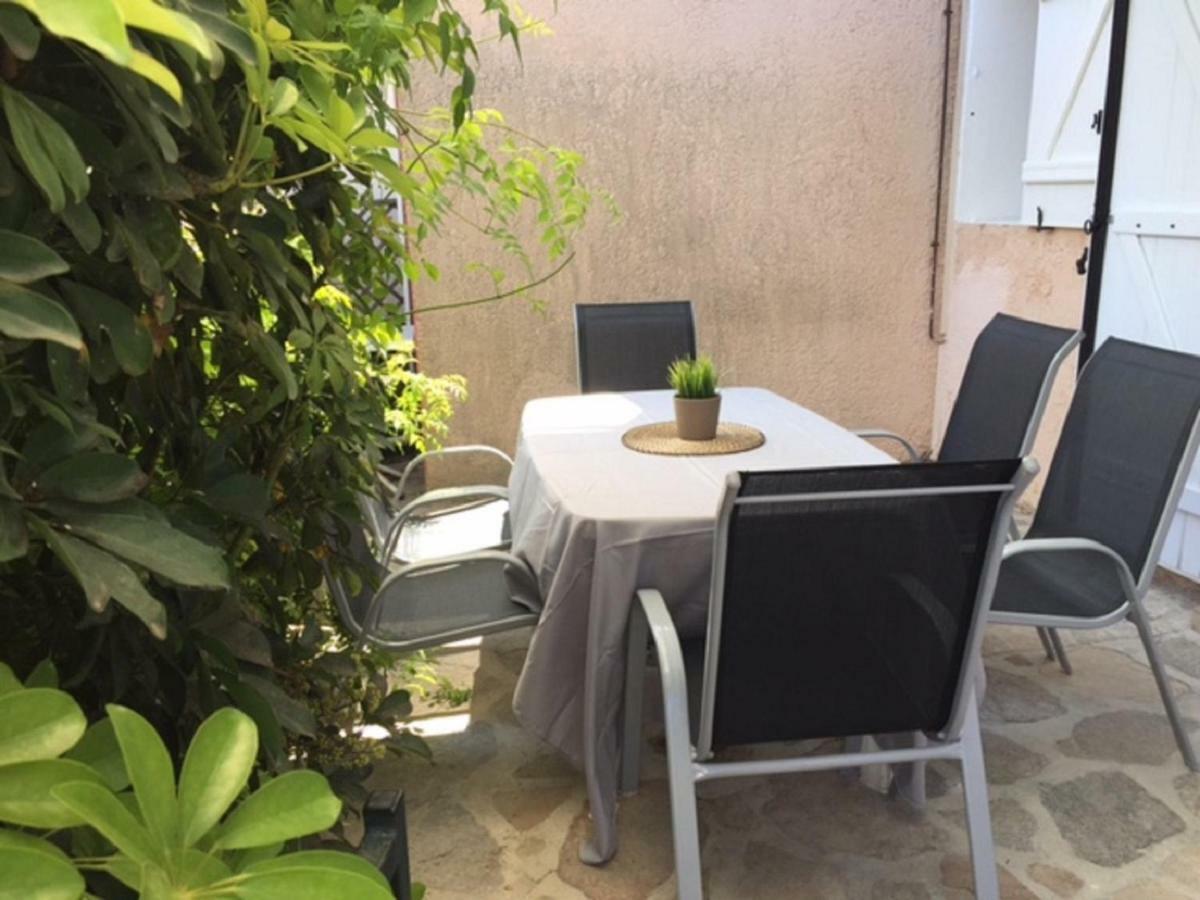 Appartements La Fossette Plage Le Lavandou Eksteriør bilde